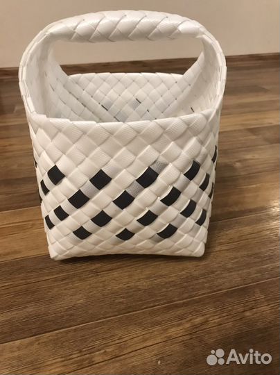 Корзина плетеная