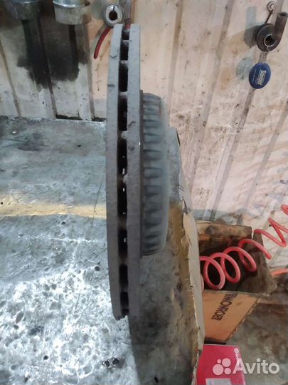 Опорные диски на Мерседес 213