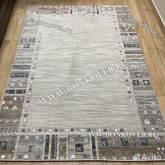Ковер современный