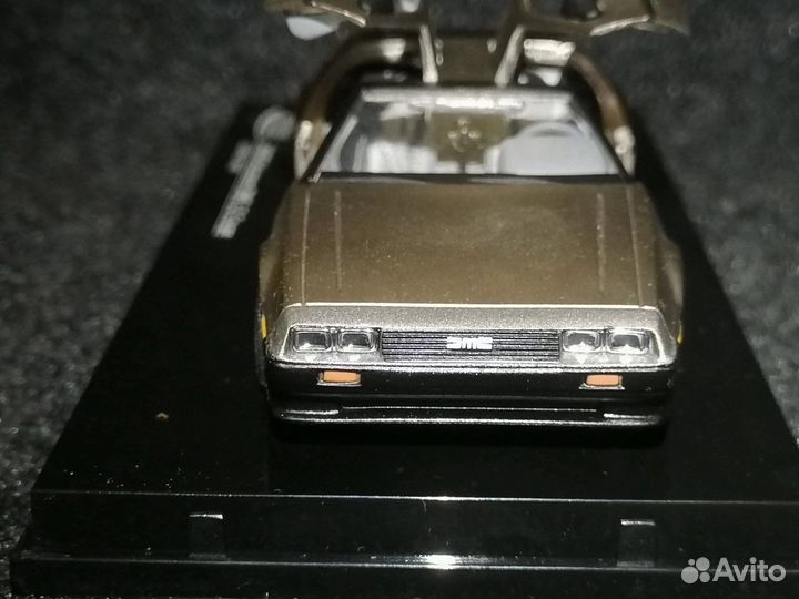 De Lorean DMC-12 Vitesse 1/43