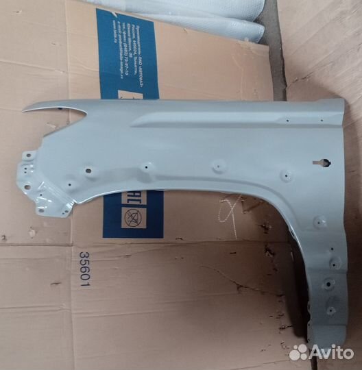 Крылья передние Niva Travel новые (Пр-во Автоваз)