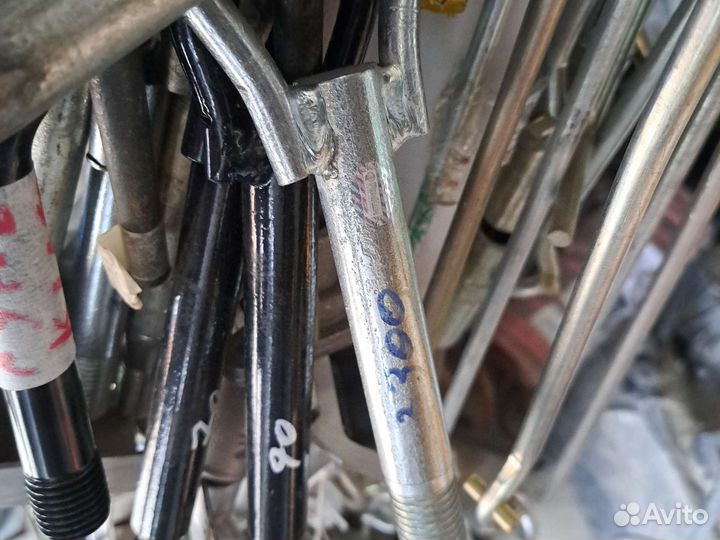 Болты буксировочный