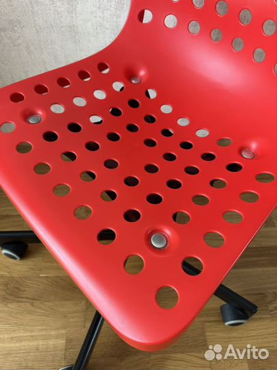 Компьютерный стул IKEA