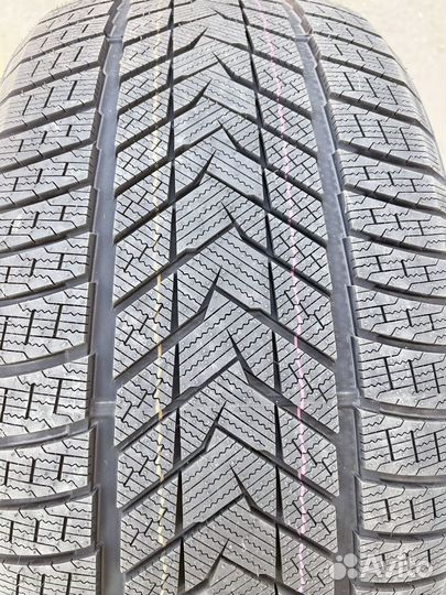 iLink SnowGripper II 275/35 R20 99T