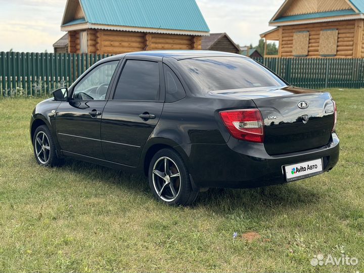 LADA Granta 1.6 МТ, 2017, 67 000 км