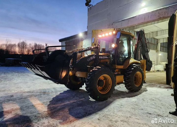 Машинист экскаватора JCB