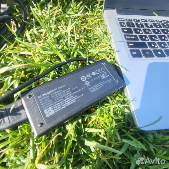 Ноутбук Xiaomi, i7 8th, 8/512, GeForce 2gb. Идеал