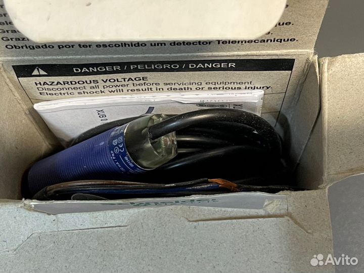 Датчик Telemecanique XUB0apsnl2 новый, 1 шт