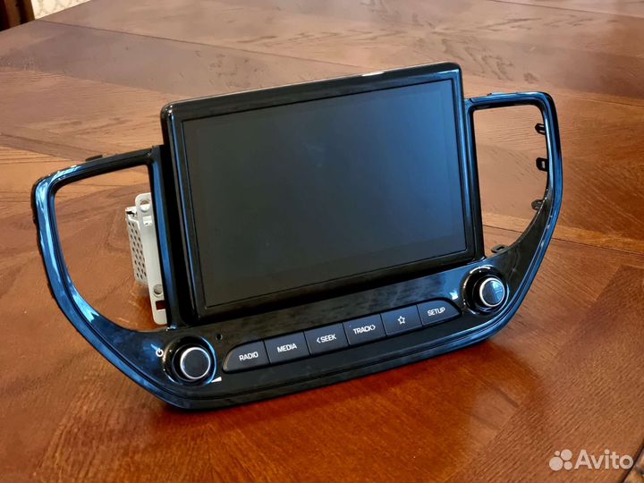 Магнитола на Hyundai Solaris 2021-2023 оригинал