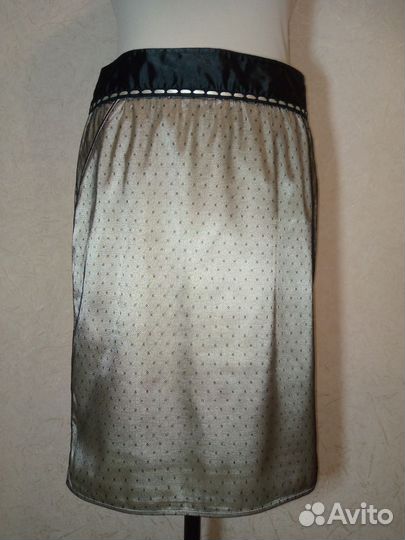 Лёгкая юбка карандаш сетка атлас 44 размер