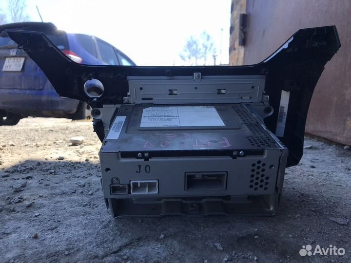 Магнитола Honda Fit 2010 год