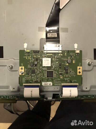 Телевизор panasonic TX-55FXR600 по запчастям