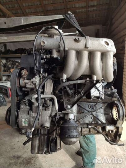 Двигатель Mercedes W202 2.2 611.960