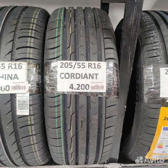 Duraturn Mozzo 4S 195/55 R16 30M