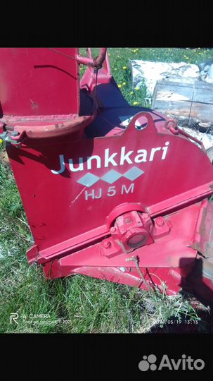 Продаю рубильную машину (щепорез) Junkkari HJ 5 M