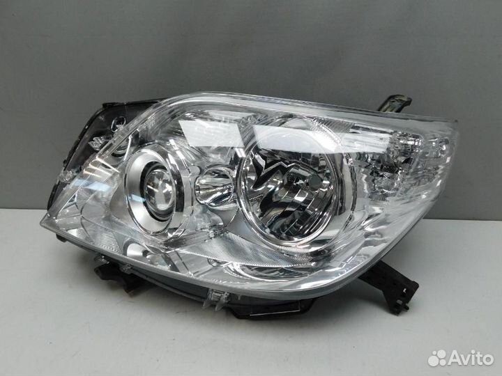 Фара левая Toyota Land Cruiser Prado