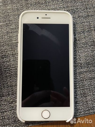 iPhone 8, 64 ГБ