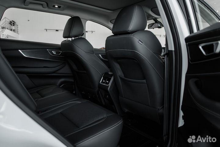 Chery Tiggo 8 1.5 AMT, 2023