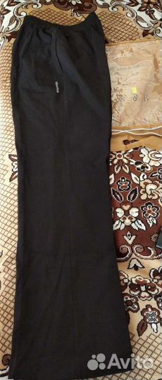 Спортивный костюм женский