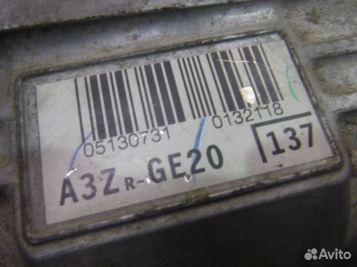 Крышка двигателя передняя Toyota RAV4