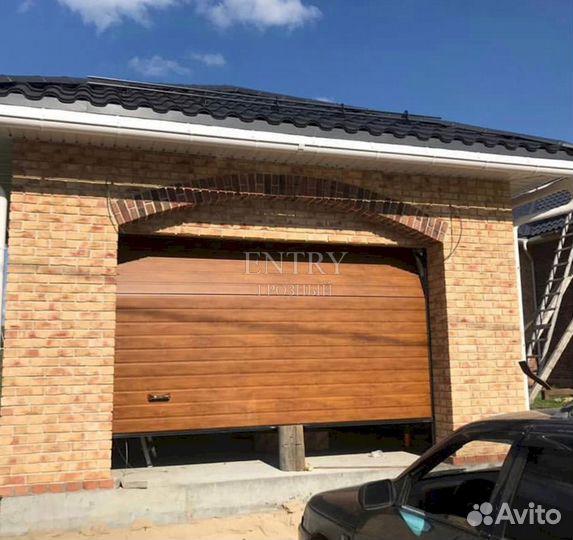 Ворота гаражные секционные