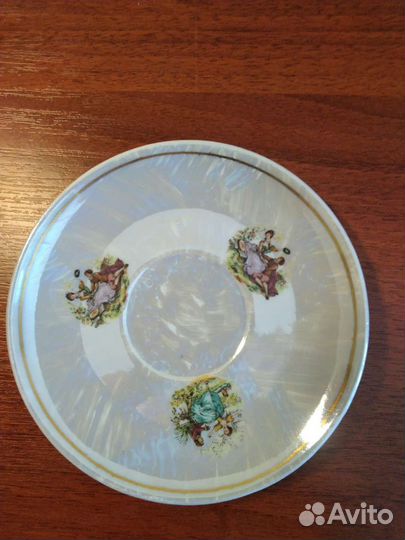 Сервиз кофейный / чайный. Фарфор. Югославия