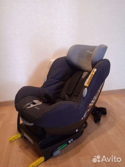 Автокресло Maxi Cosi Milo-fix