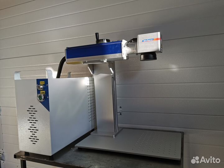 Лазерный волоконный маркировщик LM-50W