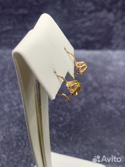 Золотые серьги