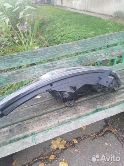 Фара от kia rio 4 поколения разбитая