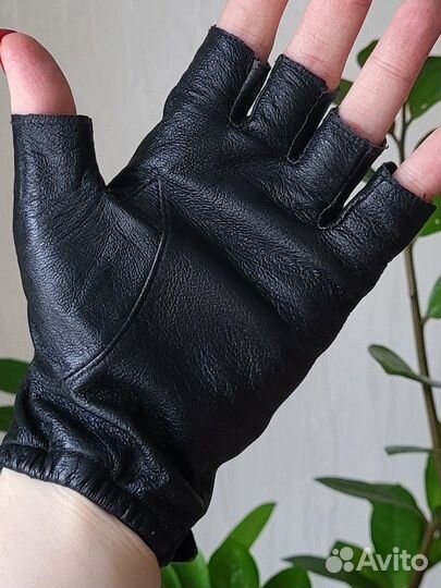 Перчатки без пальцев. Митенки. Демисезон