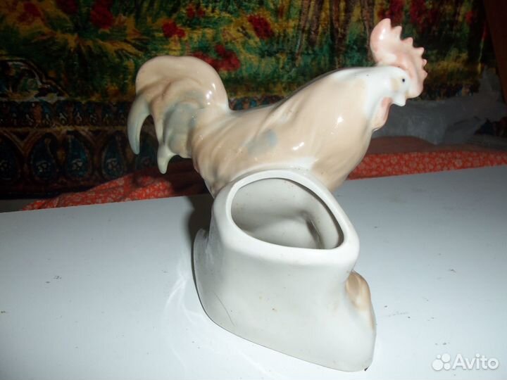 Статуэтка карандашница петух городница