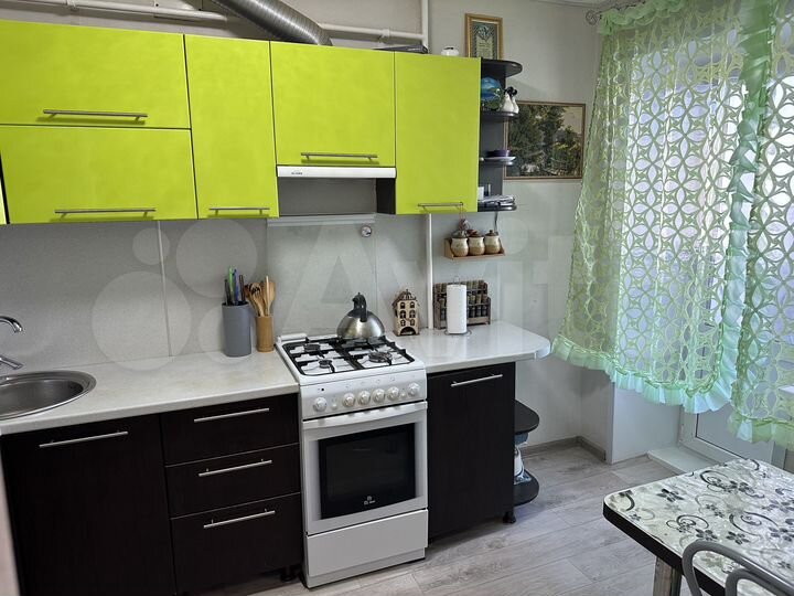 2-к. квартира, 50,3 м², 2/5 эт.