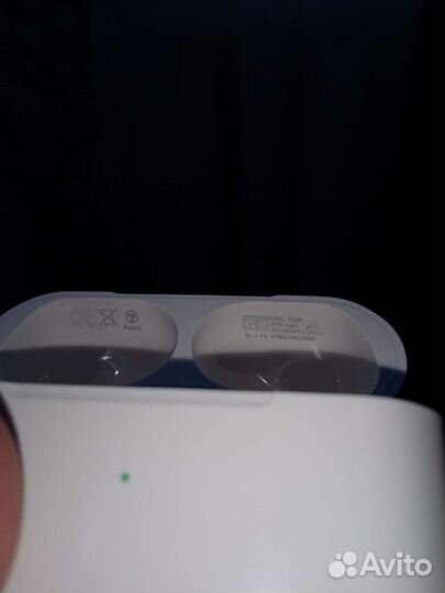 Apple airpods PRO с шумоподавлением