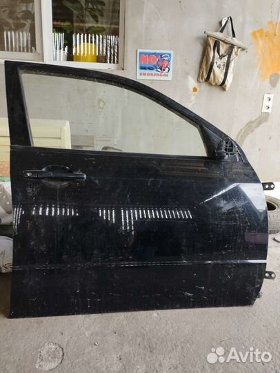 Двери мицубиси аутлендер 1