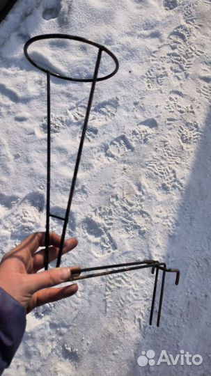 Кронштейн, вешало для шапок для эконом панели