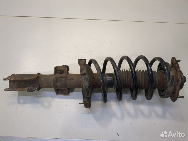 Амортизатор подвески Volvo XC70, 2003