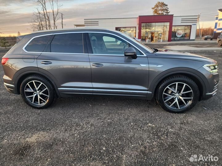 Volkswagen Touareg 3.0 AT, 2019, 170 000 км