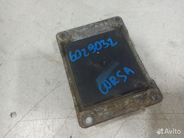 Блок управления двигателем