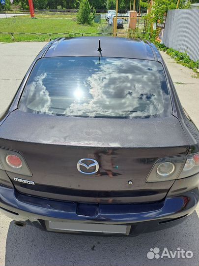 Mazda 3 1.6 МТ, 2006, 320 000 км