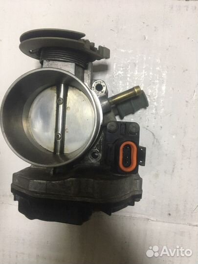 Дросельная заслонка VAG 078133068AN