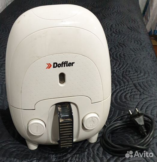 Пылесос Doffler VCB 1202 без шланга, самовывоз