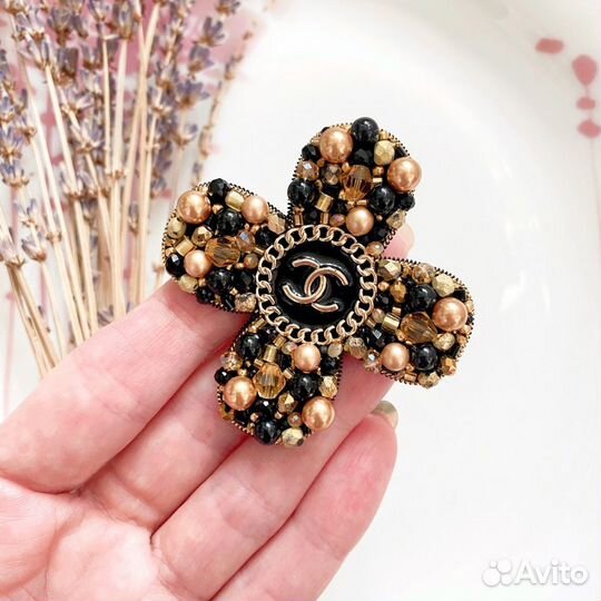 Брошь ручной работы «Орден»