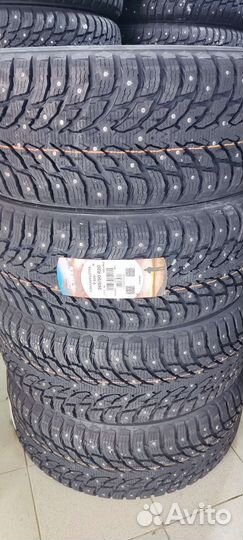 Nokian Tyres Hakkapeliitta 9 SUV 265/50 R20 111T