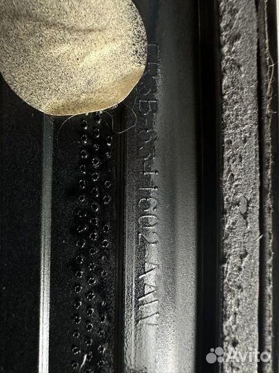 Оригинальный спойлер на Ford Mustang