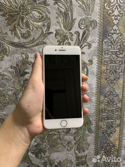 iPhone 8, 256 ГБ