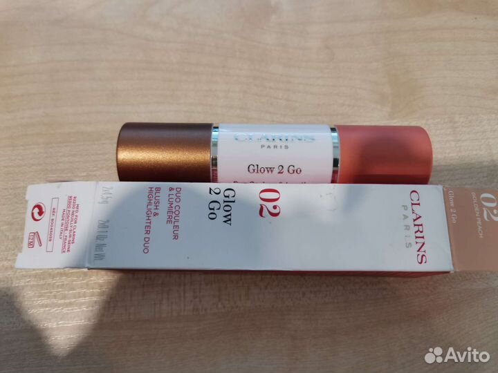 Пудра MAC, румяна-хайлайтер Clarins