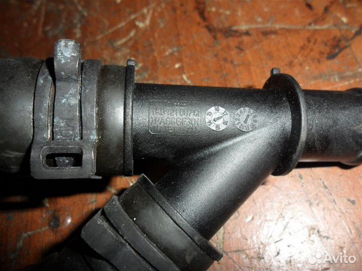 Патрубок Audi A3 8V CJZ 2001-2015