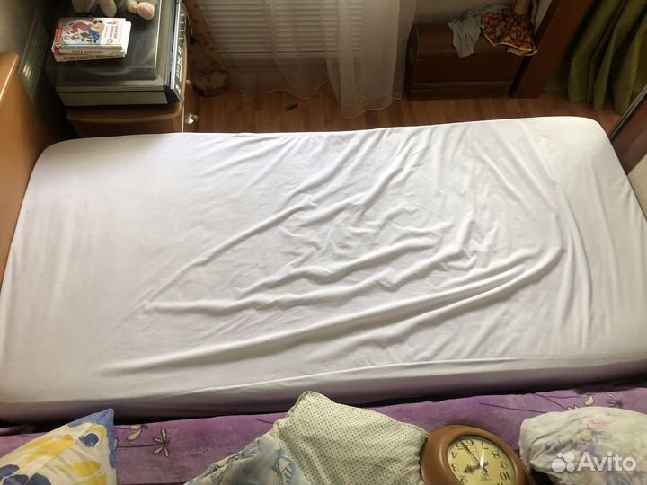 Кровать детская с матрасом