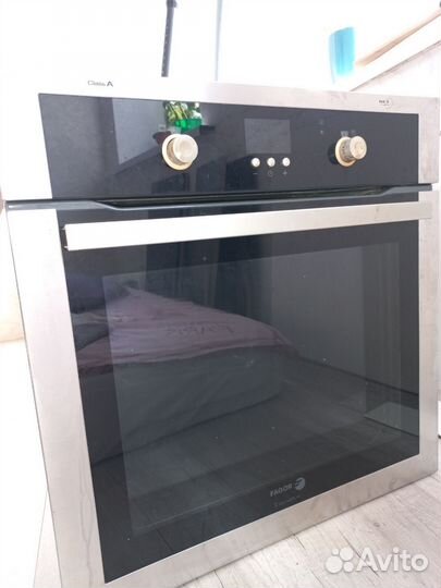 Духовой шкаф